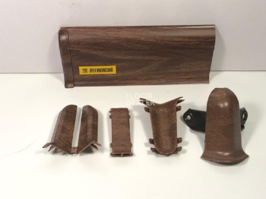 Плинтус Плинтус Ideal Comfort 55mm Орех миланский 292 фото 1 | FLOORDEALER